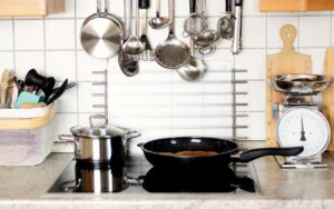 What Is The Best Pots And Pans To Cook With
